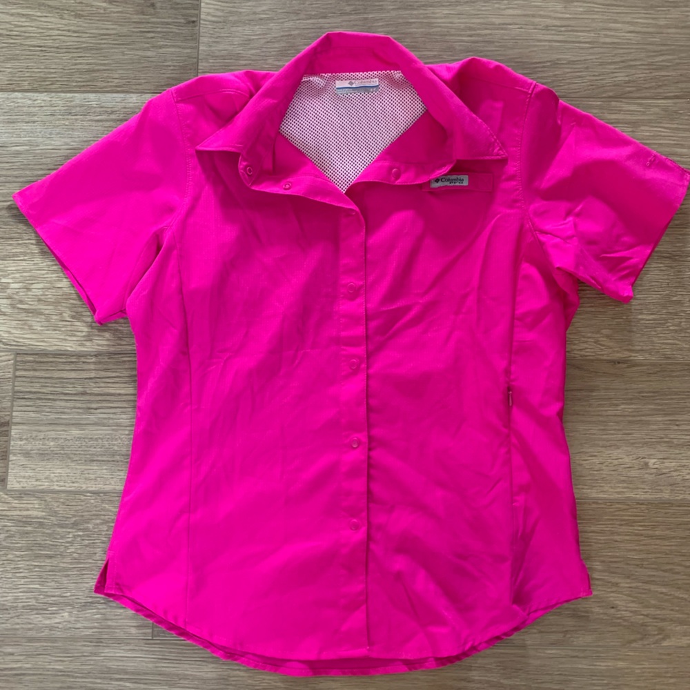 Columbia PFG button up t-shirt